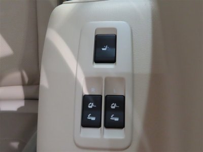 2023 Toyota LAND CRUISER PRADO 照片 16