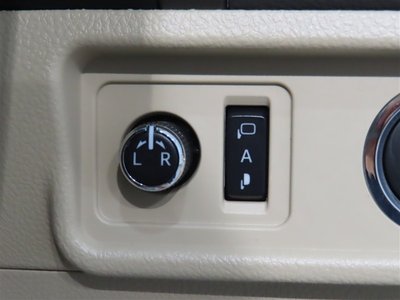 2023 Toyota LAND CRUISER PRADO 照片 28
