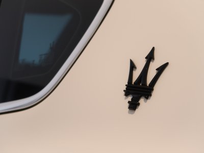 2022 Maserati LEVANTE — фото 14