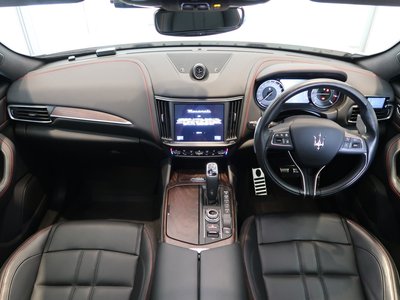 2022 Maserati LEVANTE — фото 3