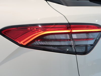 2022 Maserati LEVANTE — фото 13