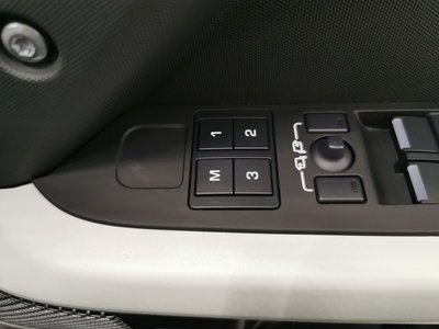 2024 LAND Rover DEFENDER — миниатюра 18