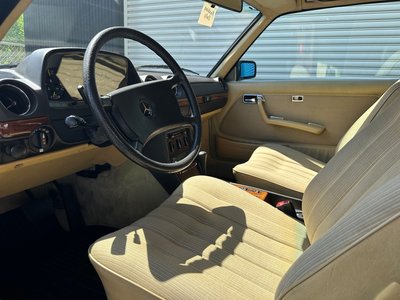 1984 Mercedes-BENZ M-CLASS 照片 15