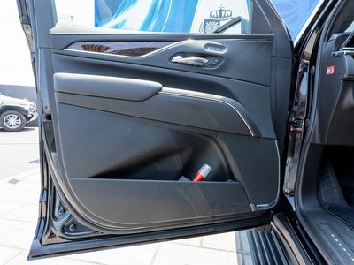 صورة مصغرة 32 لـ 2022 Cadillac ESCALADE