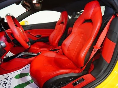 2016 Ferrari 488 GTB — миниатюра 11