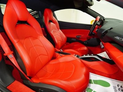 2016 Ferrari 488 GTB — миниатюра 20
