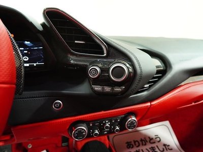 2016 Ferrari 488 GTB — миниатюра 28