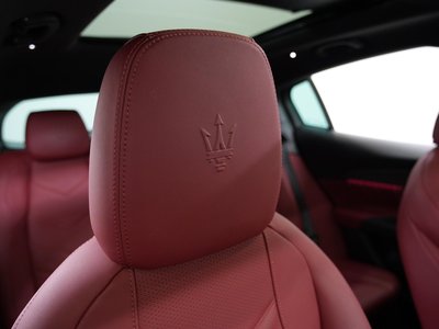 صورة 6 لـ 2023 Maserati GRECALE