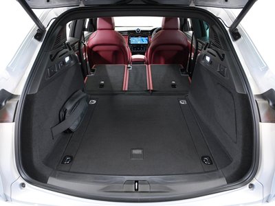 صورة 20 لـ 2023 Maserati GRECALE
