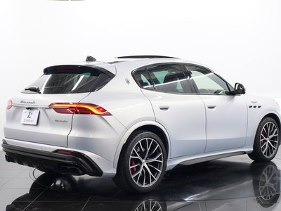 صورة 17 لـ 2023 Maserati GRECALE