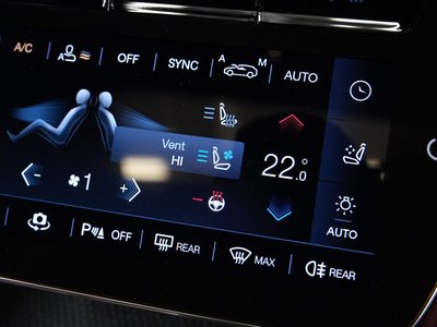 صورة 8 لـ 2023 Maserati GRECALE