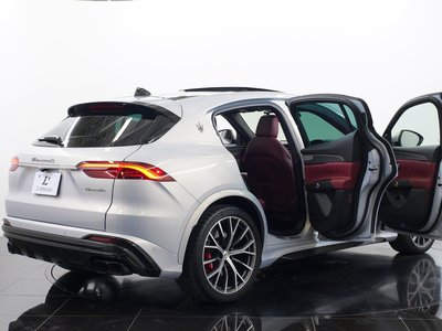 صورة 18 لـ 2023 Maserati GRECALE