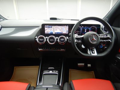 2026 Mercedes-BENZ GLA AMG photo 9