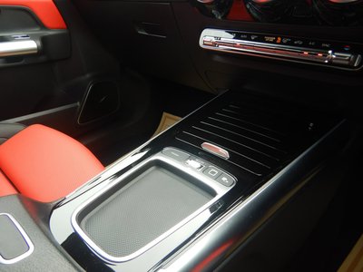 2026 Mercedes-BENZ GLA AMG photo 13
