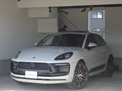 صورة مصغرة 2 لـ 2023 Porsche MACAN