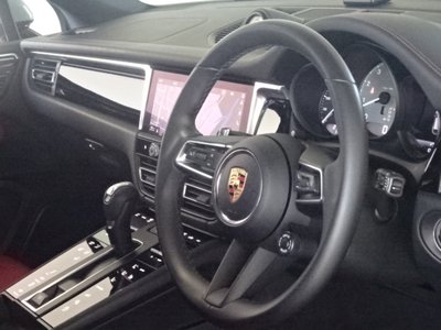 صورة مصغرة 13 لـ 2023 Porsche MACAN