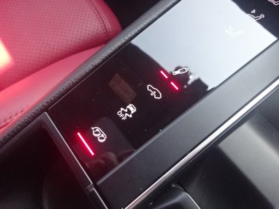 صورة مصغرة 31 لـ 2023 Porsche MACAN