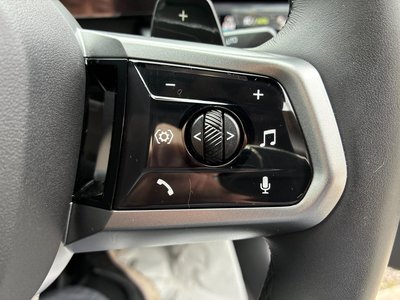 2025 BMW 5 SERIES photo 13