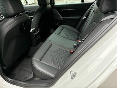 2025 BMW 5 SERIES thumbnail 17