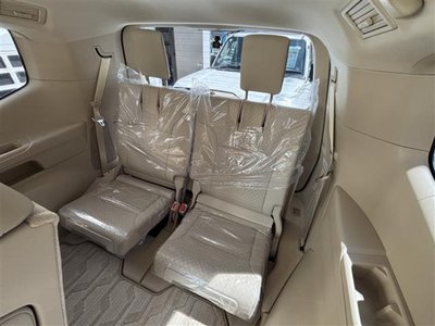 2023 Toyota LAND CRUISER 300 — фото 20