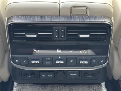 2023 Toyota LAND CRUISER 300 — фото 33