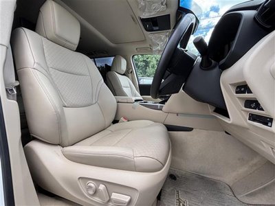 2023 Toyota LAND CRUISER 300 — фото 17