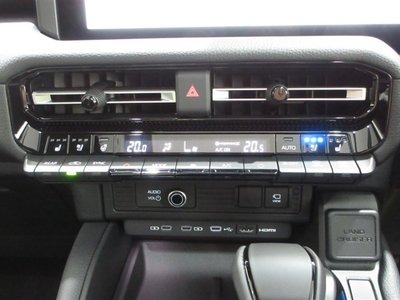 2026 Toyota LAND CRUISER 250 — фото 14