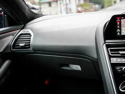 صورة 43 لـ 2020 BMW M8 GRAN COUPE
