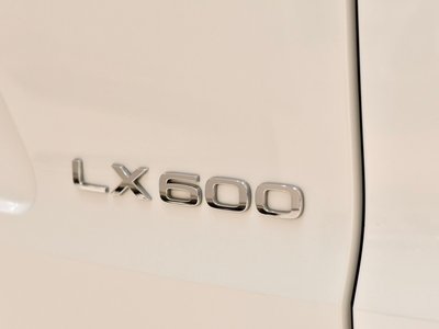 2023 Lexus LX 照片 12