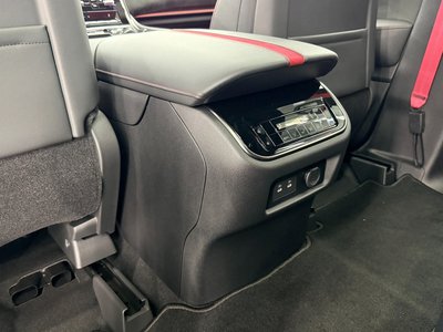 2026 Nissan ARMADA 缩略图 42