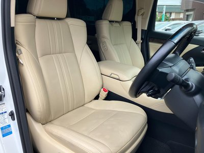 صورة 44 لـ 2022 Toyota ALPHARD