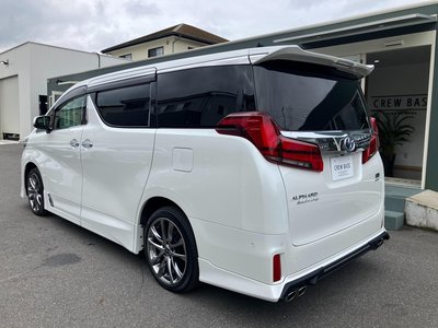 صورة 75 لـ 2022 Toyota ALPHARD