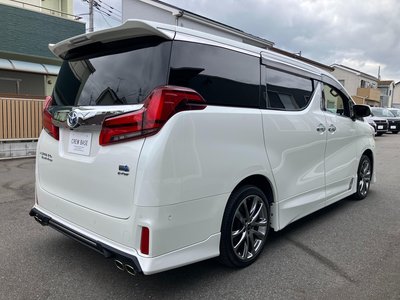 صورة 69 لـ 2022 Toyota ALPHARD