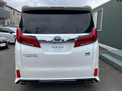 صورة 72 لـ 2022 Toyota ALPHARD