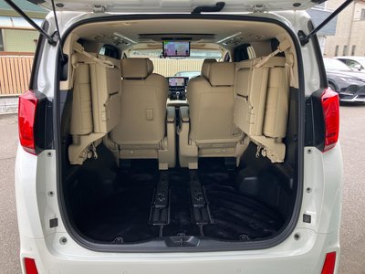 صورة 55 لـ 2022 Toyota ALPHARD