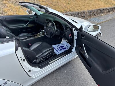 2010 Lexus IS CONVERTIBLE — фото 18
