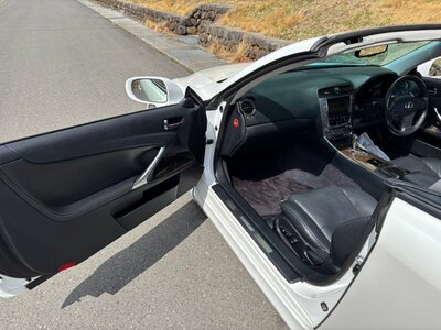 2010 Lexus IS CONVERTIBLE — фото 24