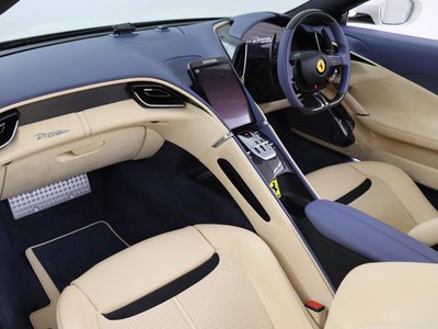 2024 Ferrari ROMA SPIDER 照片 25