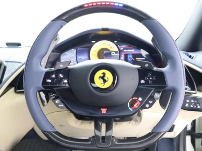 2024 Ferrari ROMA SPIDER 照片 17