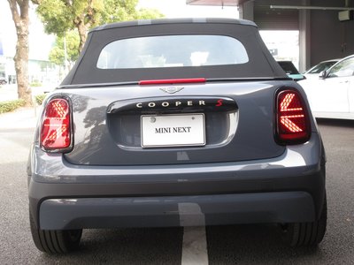 صورة 14 لـ 2025 MINI COOPER CONVERTIBLE