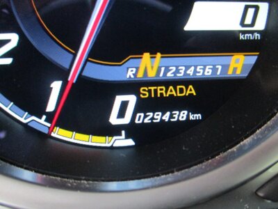 صورة 2 لـ 2012 Lamborghini AVENTADOR