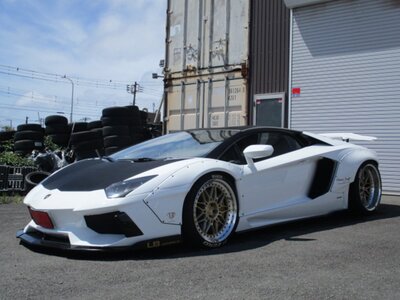 صورة 24 لـ 2012 Lamborghini AVENTADOR