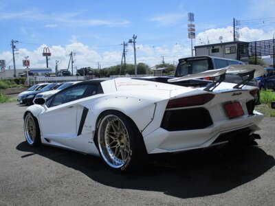 صورة 44 لـ 2012 Lamborghini AVENTADOR