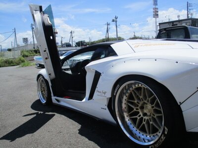صورة 49 لـ 2012 Lamborghini AVENTADOR