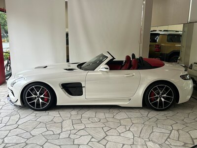 2015 Mercedes-BENZ SL AMG — фото 4