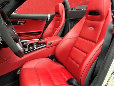 2015 Mercedes-BENZ SL AMG — фото 26