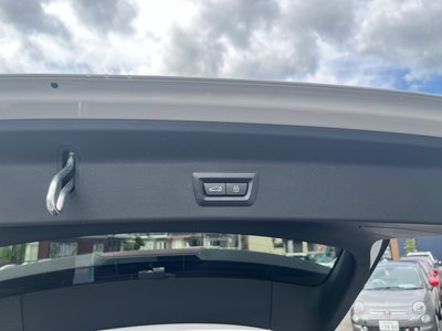 2023 BMW IX3 thumbnail 24