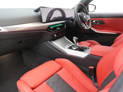 2026 BMW M3 TOURING photo 4