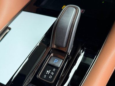 صورة 65 لـ 2026 Toyota VELLFIRE