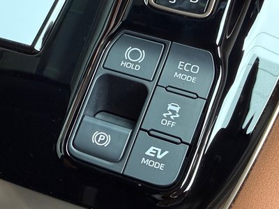 صورة 67 لـ 2026 Toyota VELLFIRE